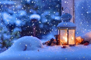 Laterne am Winterabend